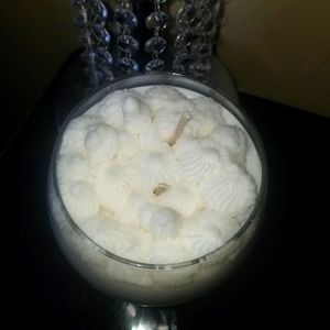 Heavenly Vanilla Scented Candle